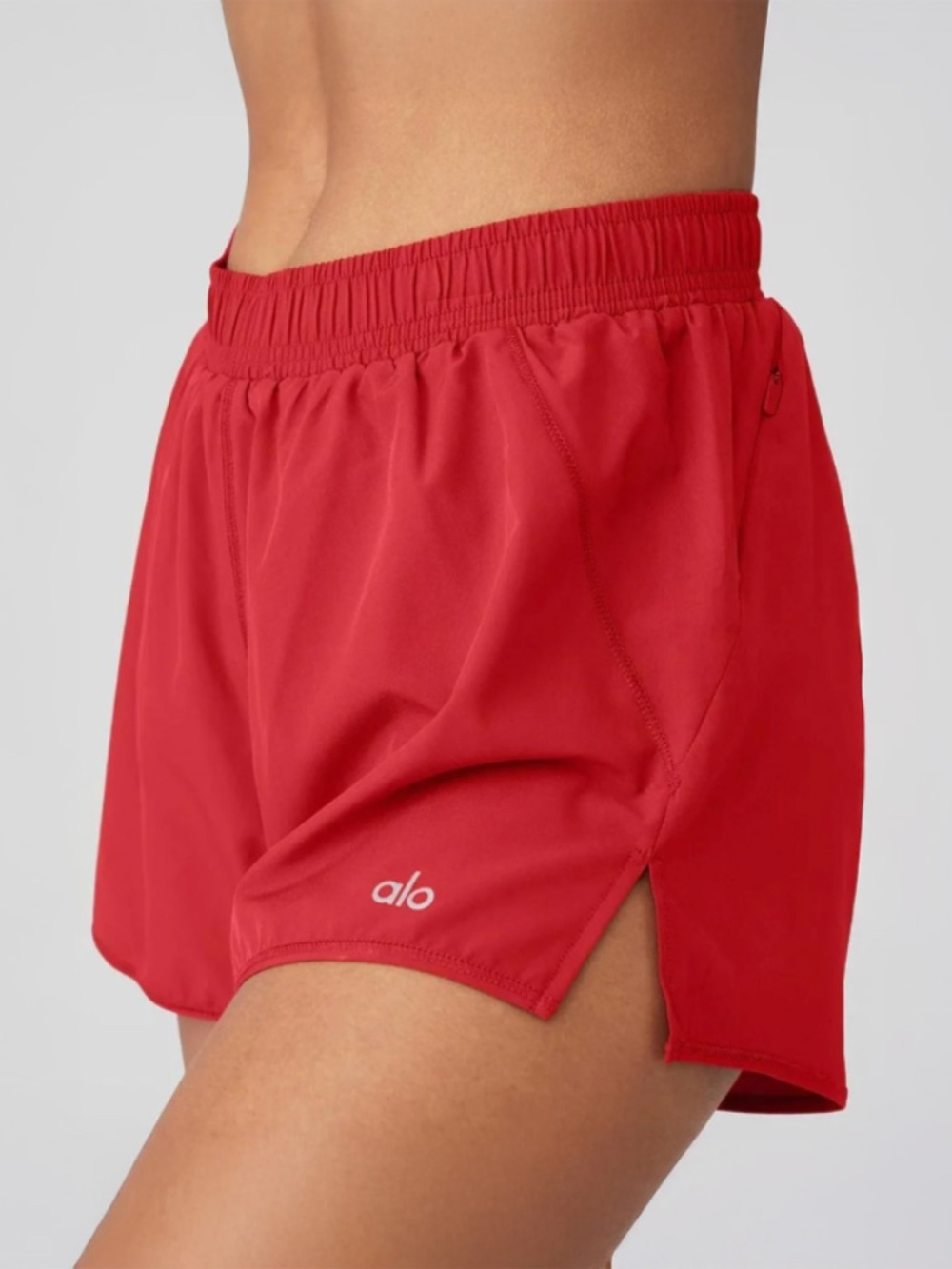 Alo Yoga Stride Shorts - Bright Red - Size S